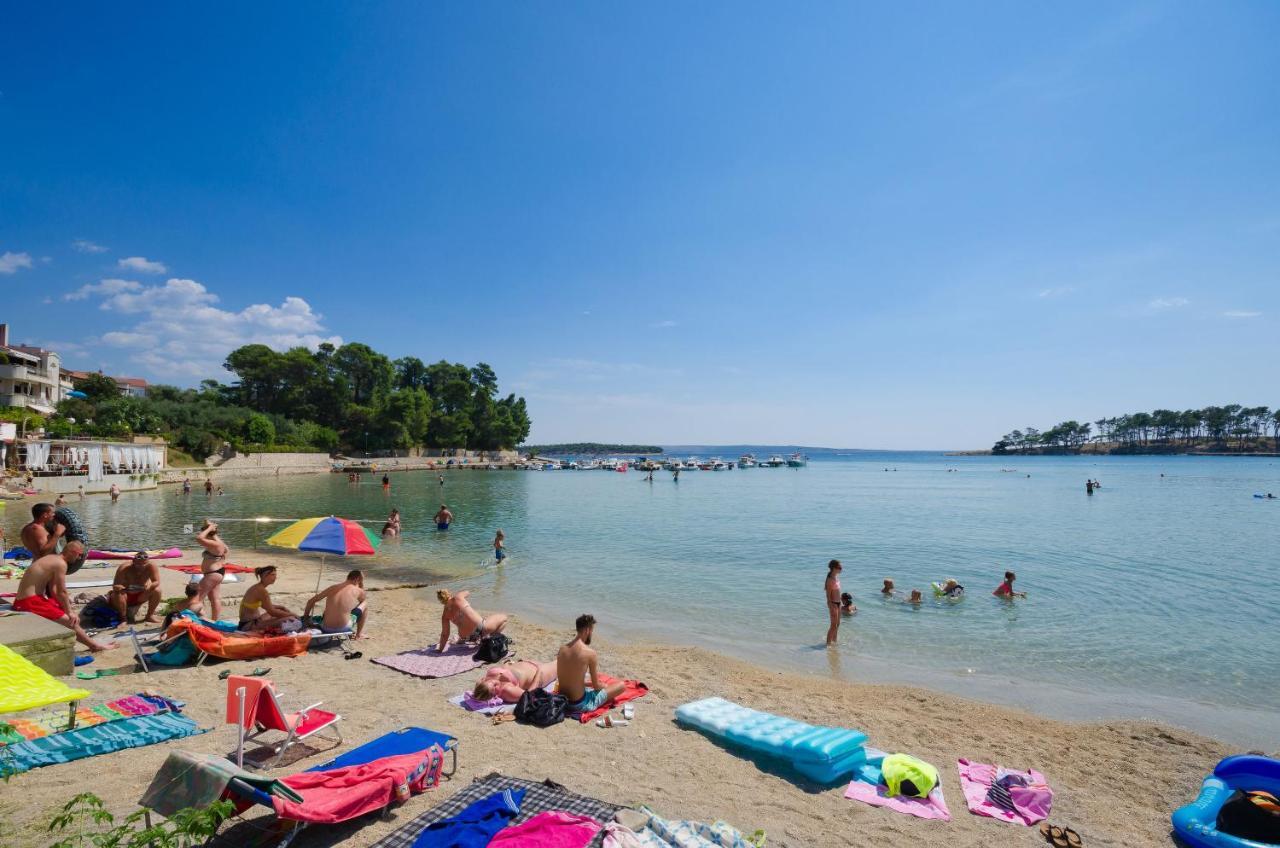 Apartments Blazenka Banjol Dış mekan fotoğraf